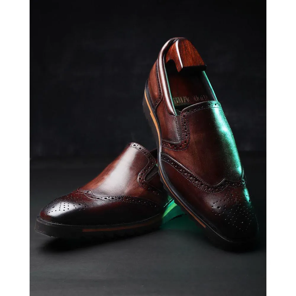 Brown Extralight Tooth Sole Wingtip Loafers