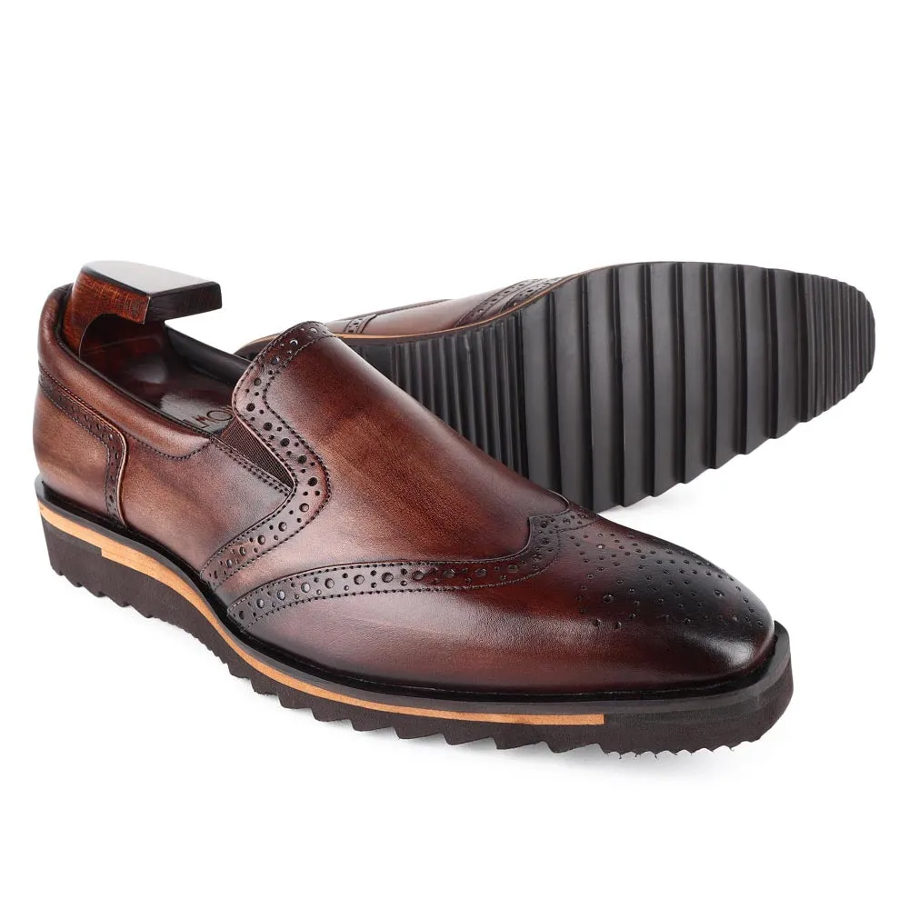 Brown Extralight Tooth Sole Wingtip Loafers