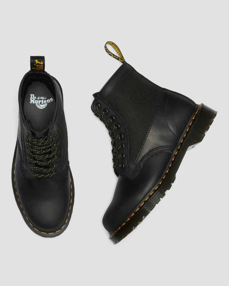 Dr. Martens- 1460 Panel Streeter