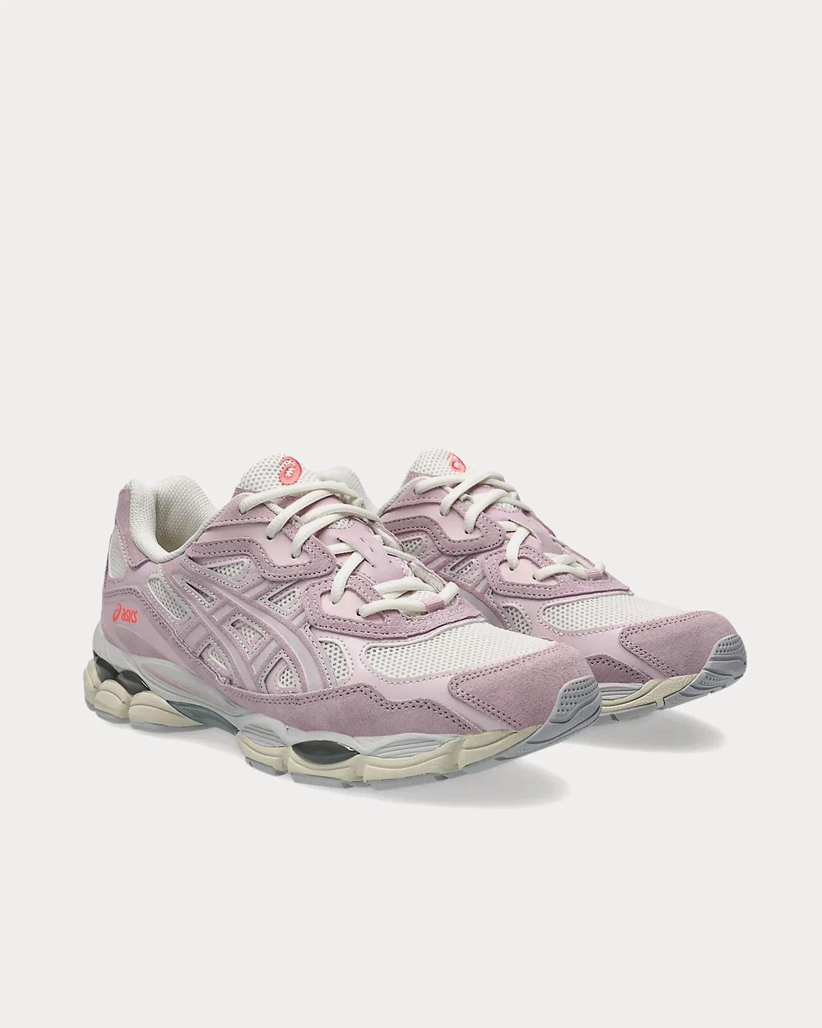 Gel-NYC Cream / Rose Water Low Top Sneakers