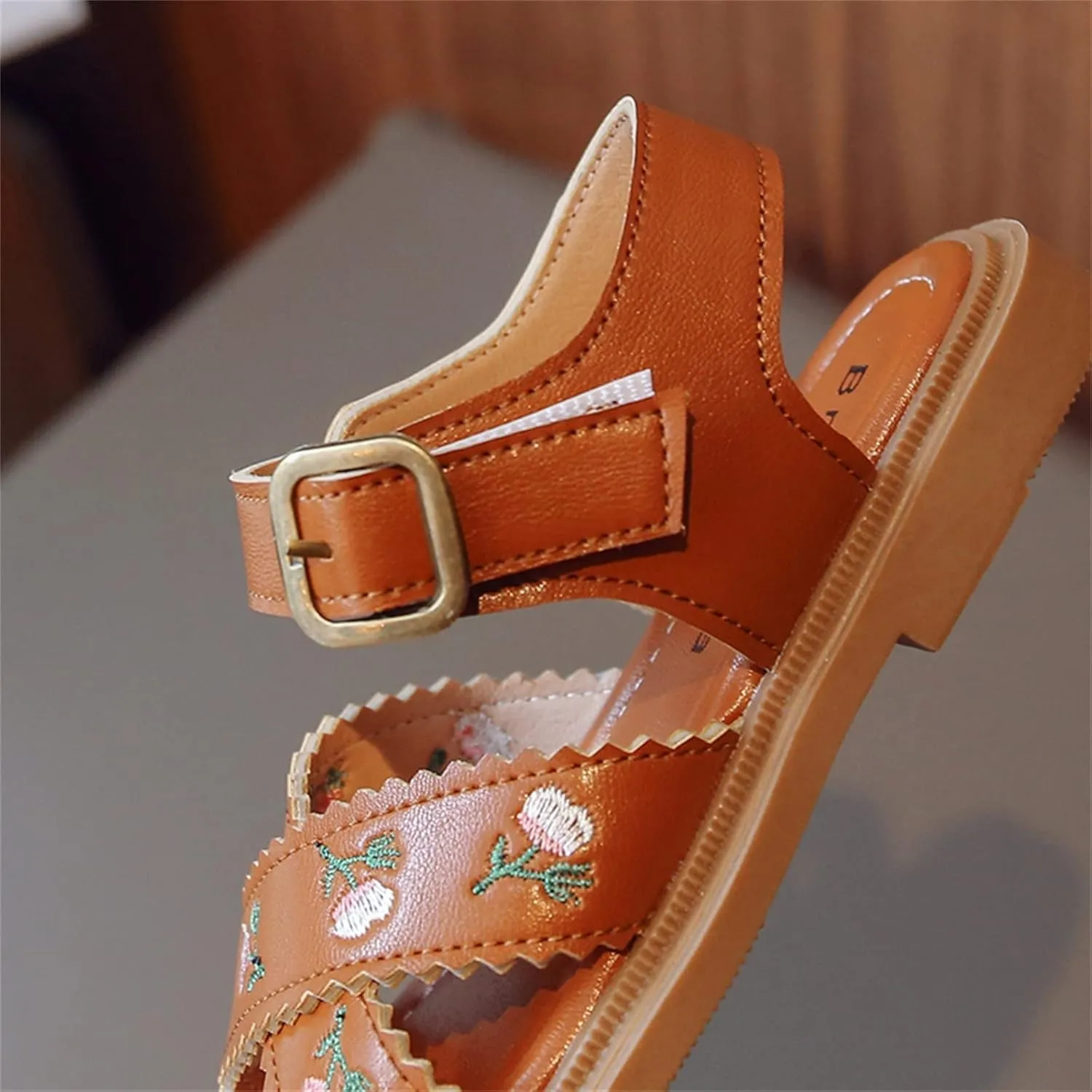 Girls No Heels Shoes Embroidered Princess Dress Shoes Slip On School Party Little Girls Flip Flops Size 11