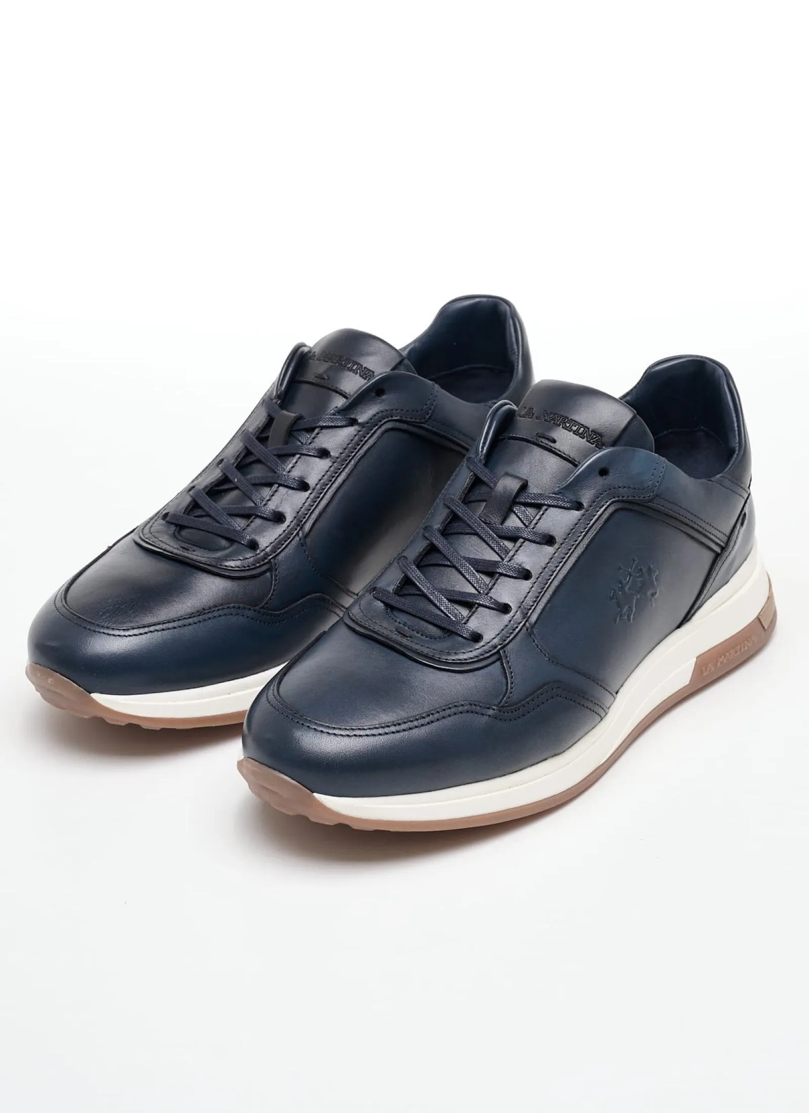 Leather trainer