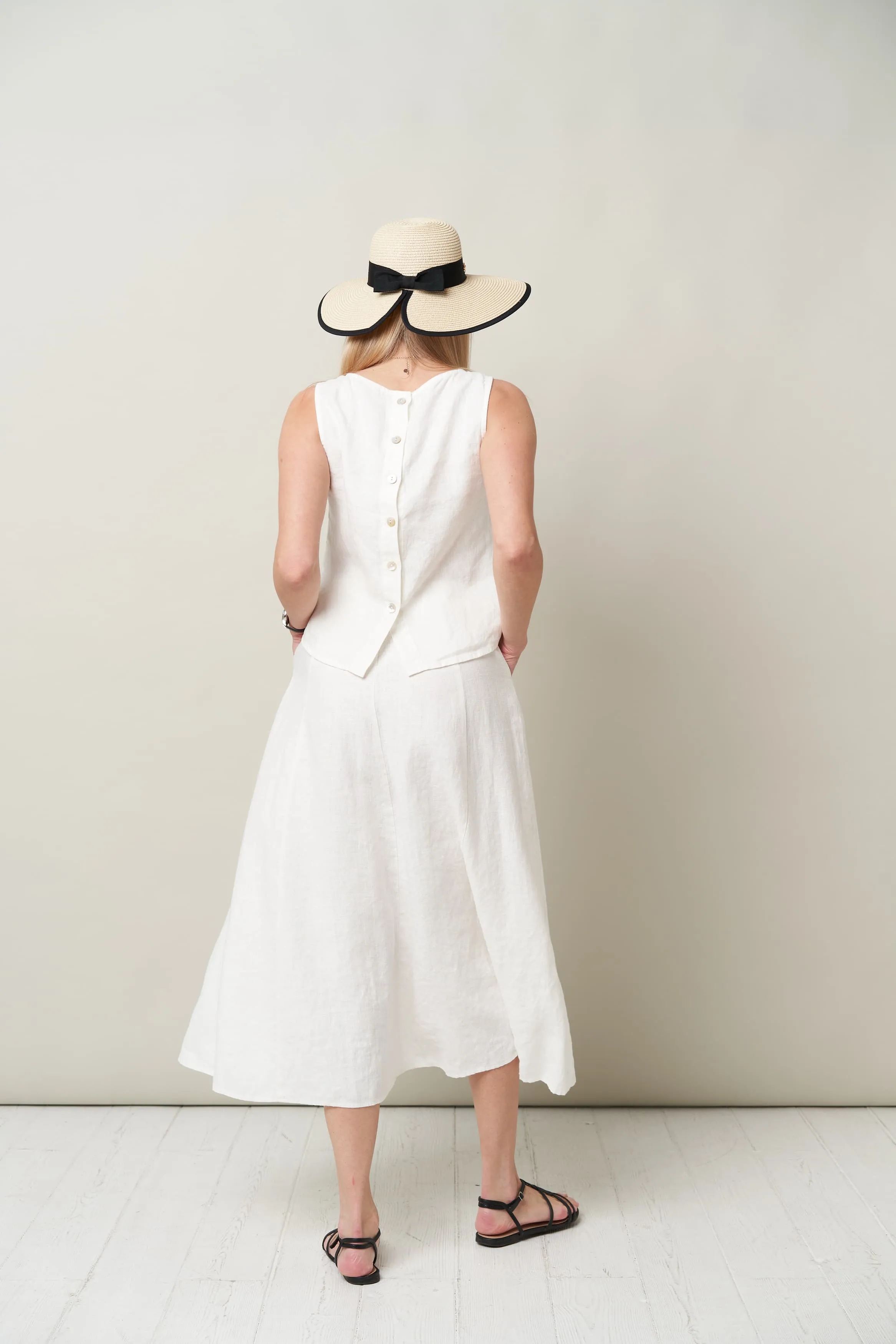 Linen skirt with buttons Kiki