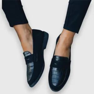 LINY  Sleek Comfort Everyday Loafer