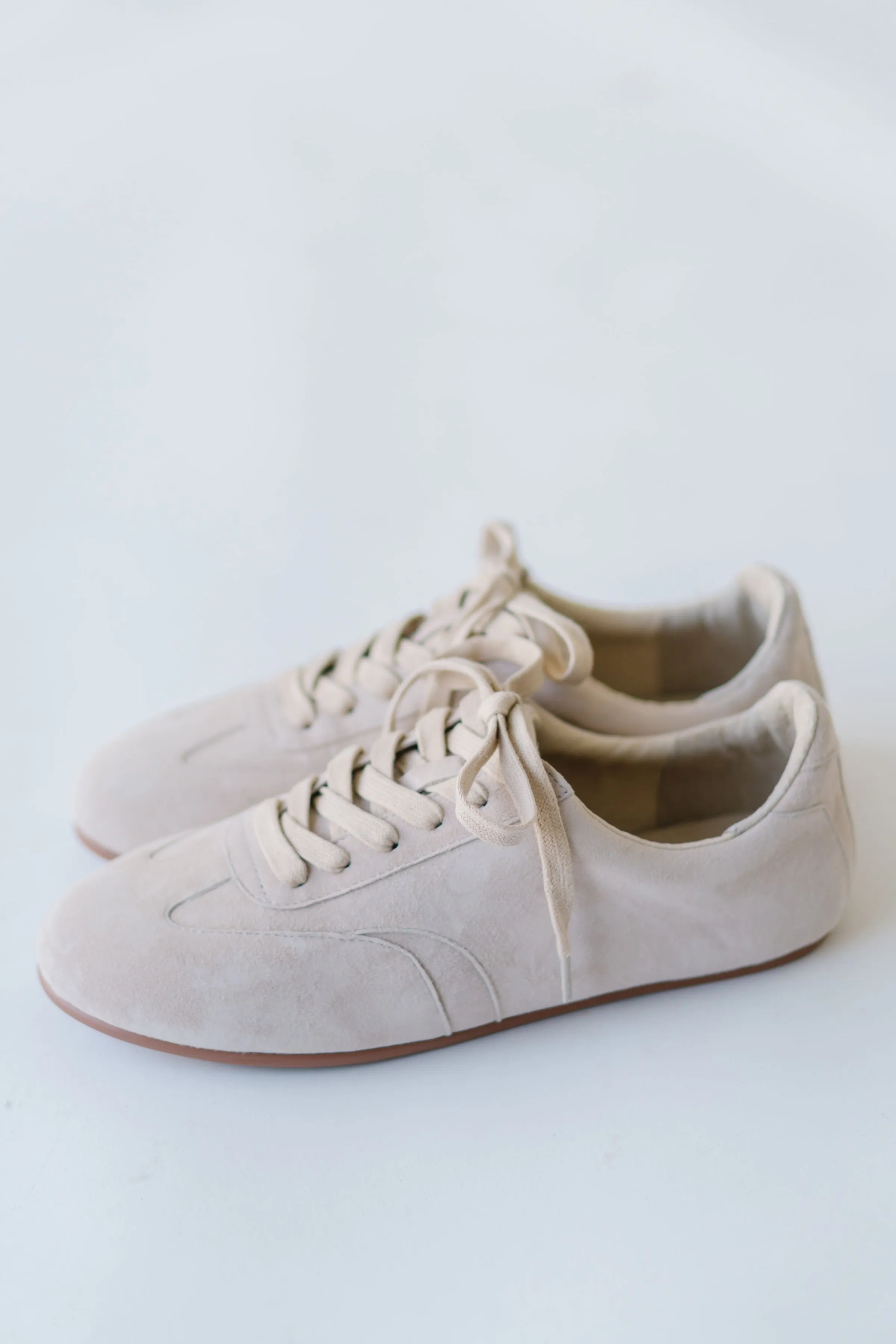 Matisse: Zeke Low-Top Sneaker in Natural