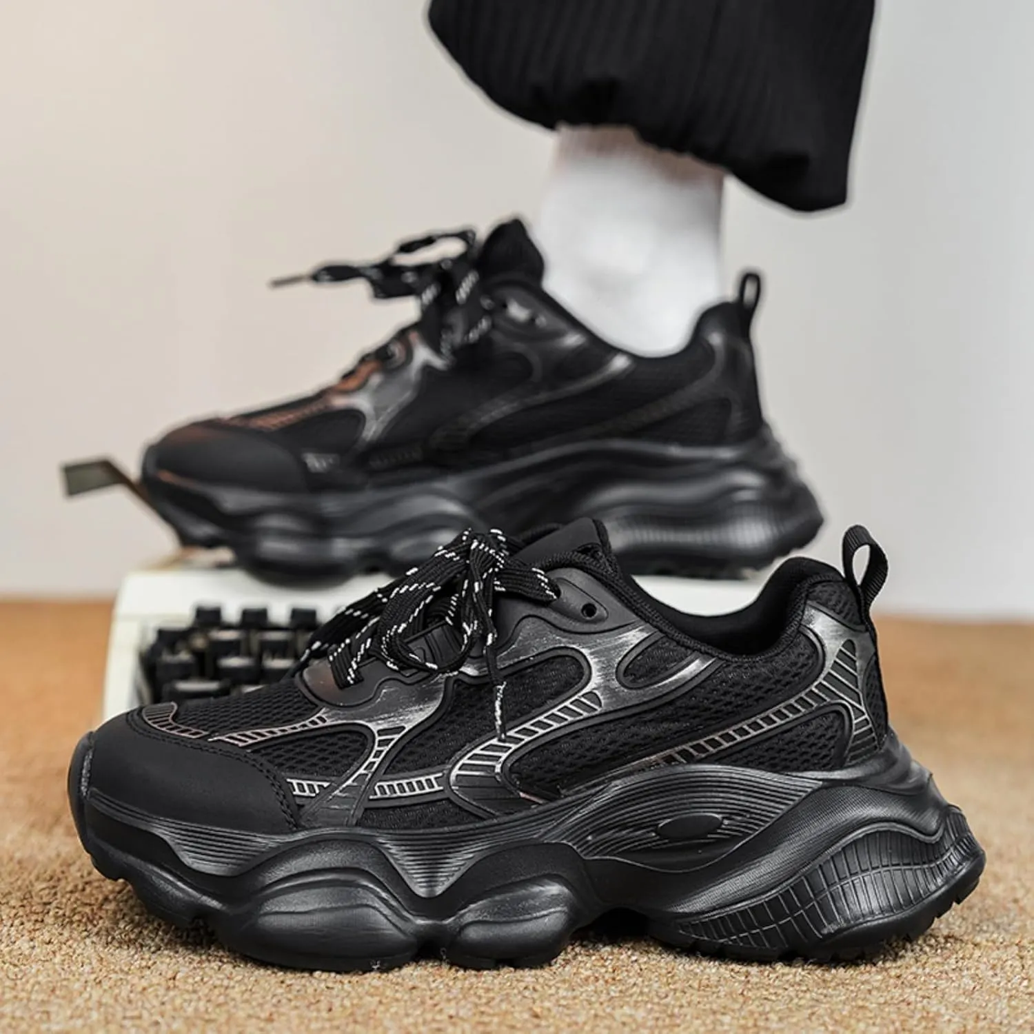 Mens Breathable Mesh Lace-Up Chunky Sneakers Casual Soft Non-Slip Outdoor Sports Shoes for Walking Tennis Jogging