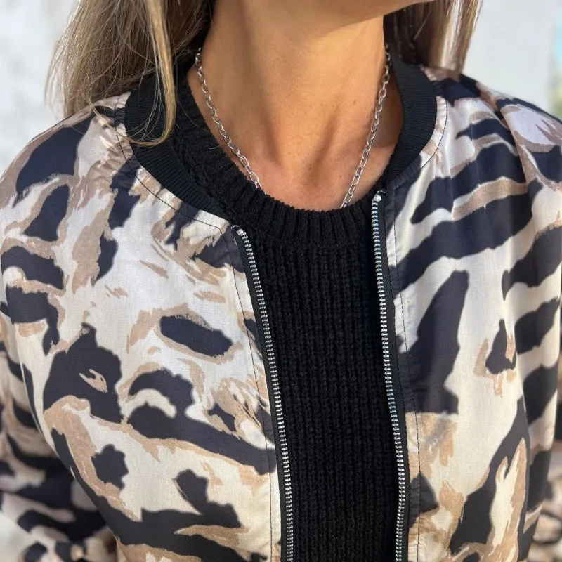 Milania - Elegant Spring Jacket