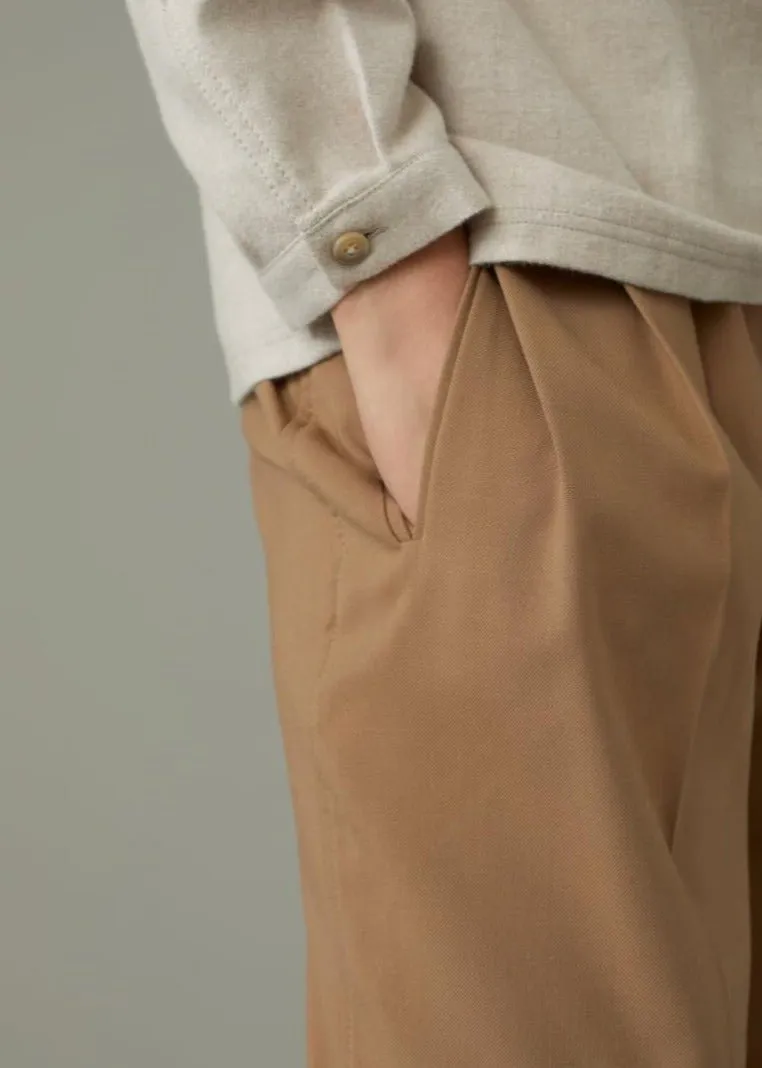 Pleated Wide-leg Trousers